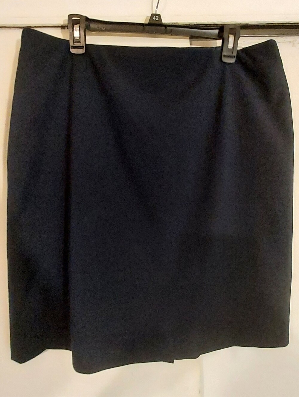 Anne Klein Size 16  Navy Pencil Skirt Lined - Classic Tailored Silhouette